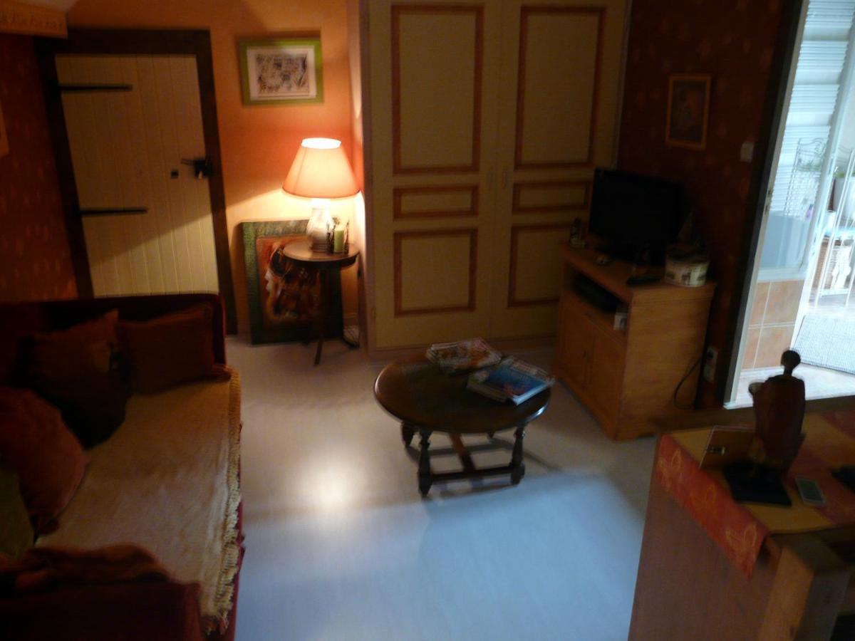 Les Hirondelles Bed & Breakfast Onzain Ngoại thất bức ảnh